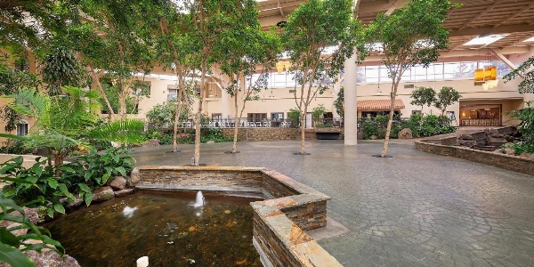 Concord Plaza Hotel Main image